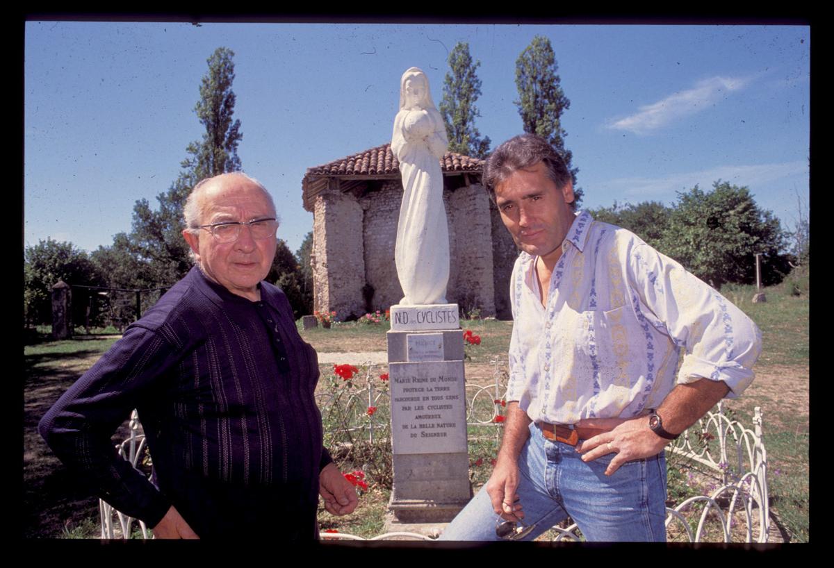L’Abbé Massie et Luis Ocaña, photo non datée.