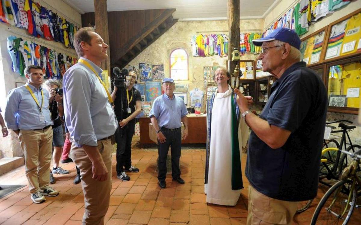 Le 12 juillet 2017, Christian Prud’homme s’est arrêté pour visiter Notre-Dame-des-Cyclistes, à Labastide-d’Armagnac.
