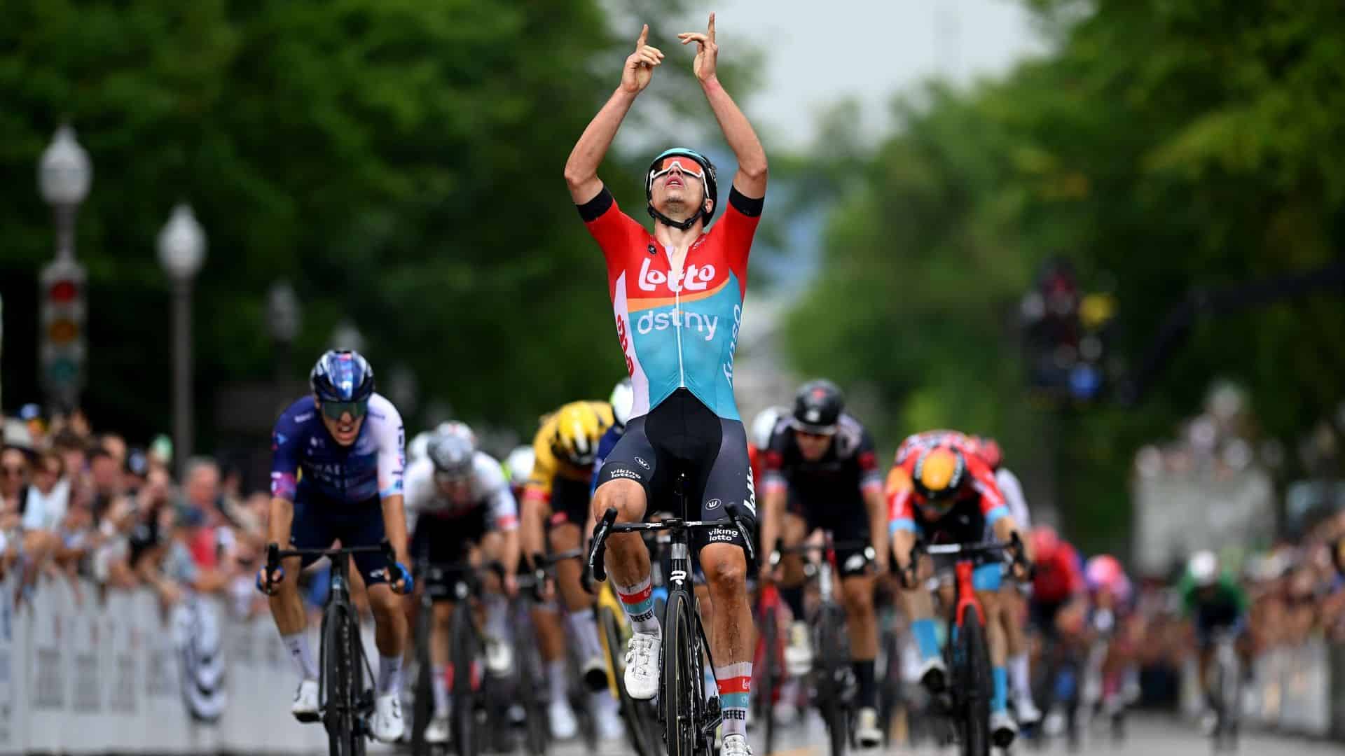 Arnaud De Lie décroche sa première victoire « World Tour » au Grand Prix Cycliste de Québec, 12 ans après Philippe Gilbert